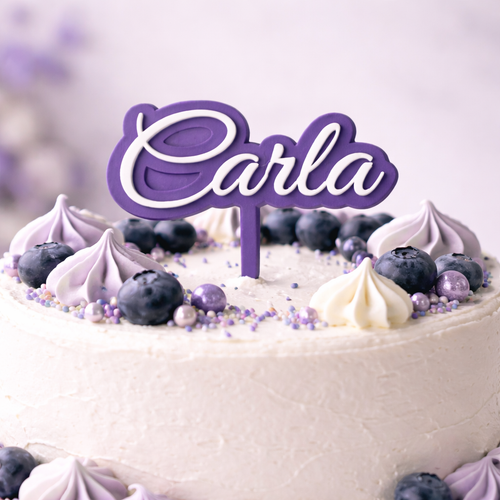 Topper per torta personalizzato con nome, in diversi font e colori, realizzato da MyCustomLab, decorazione elegante per occasioni speciali
